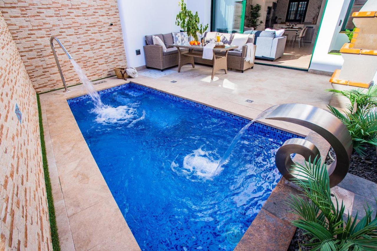 Casa Evelyn Piscina Climatizada Villa Playa Blanca  Exterior photo